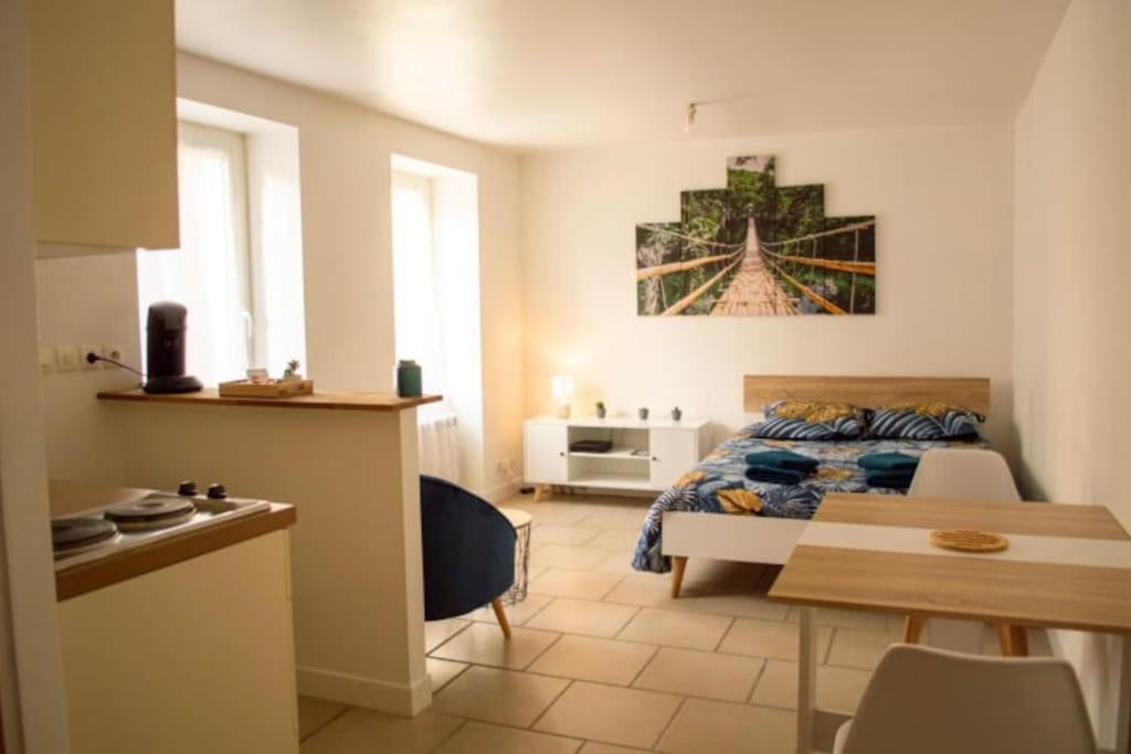 Studio Cosy Tv Wifi Confortable Et Chaleureux Gaillon Exterior photo